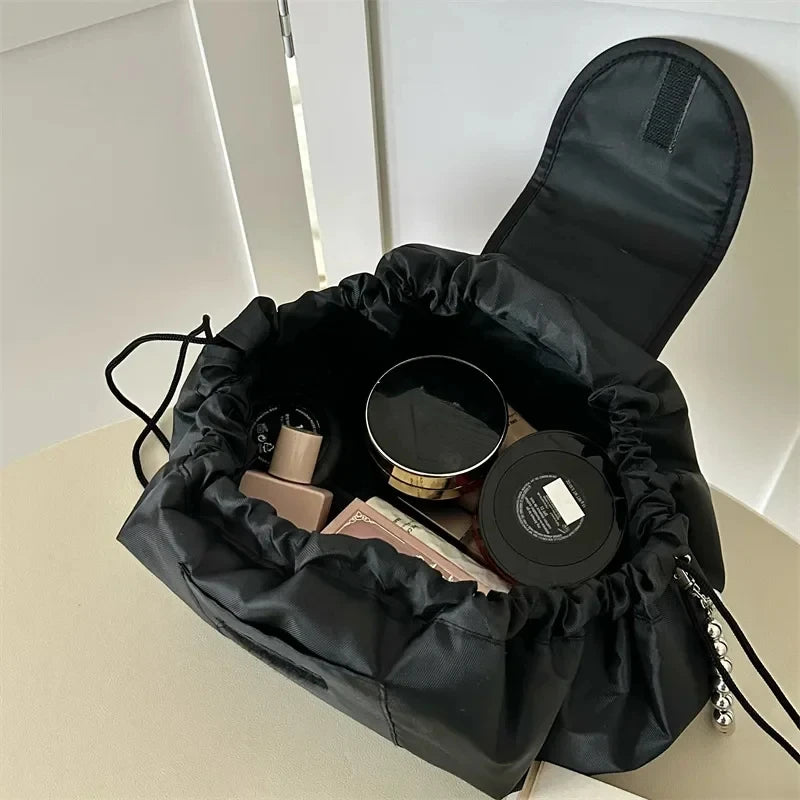 Trousse de Maquillage à Cordon - L'Ultime Solution de Rangement Beauté